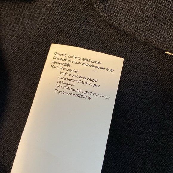 Hugo Boss navy cropped cardigan 100% virgin wool size S - Picture 4 of 6